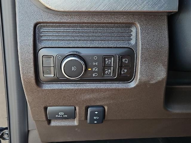 2025 Ford Super Duty F-250 SRW XL
