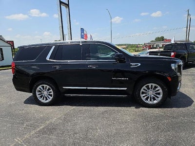 2022 GMC Yukon SLT