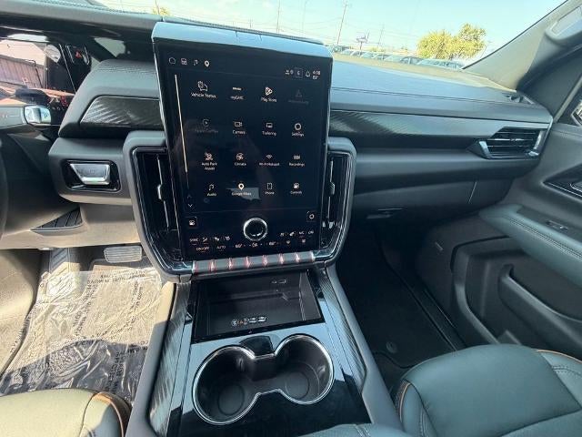 2025 GMC Yukon AT4
