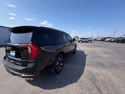 2025 GMC Yukon AT4
