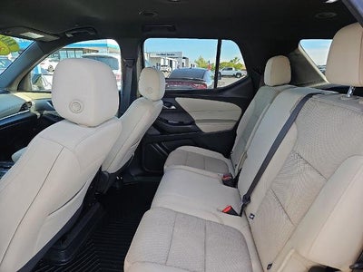 2022 Chevrolet Traverse LS