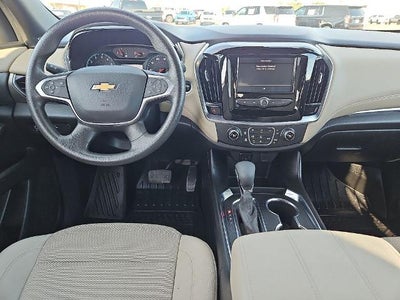 2022 Chevrolet Traverse LS