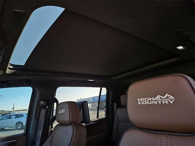 2025 Chevrolet Suburban High Country