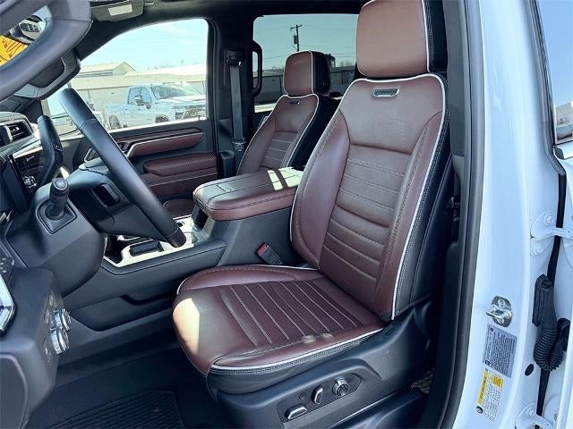 2025 GMC Sierra 3500 HD Denali Ultimate