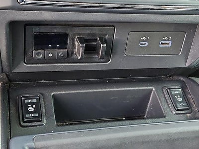 2023 Nissan Titan SV