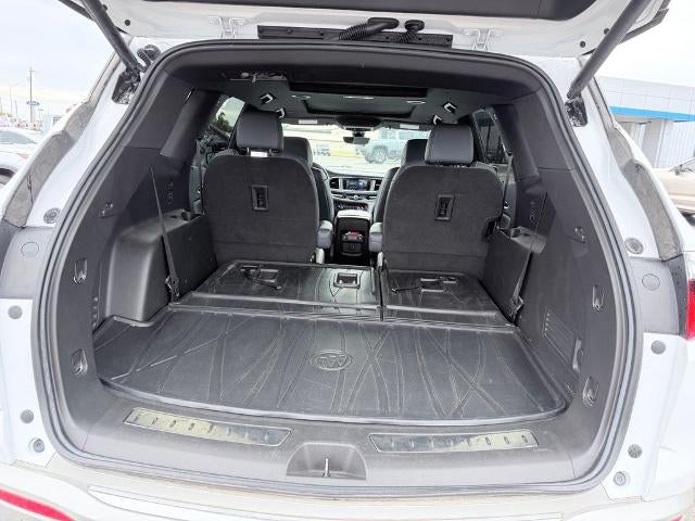 2022 Buick Enclave Essence