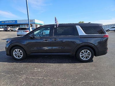 2024 Kia Carnival LX