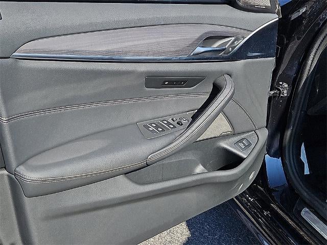 2023 BMW 5 Series 530i