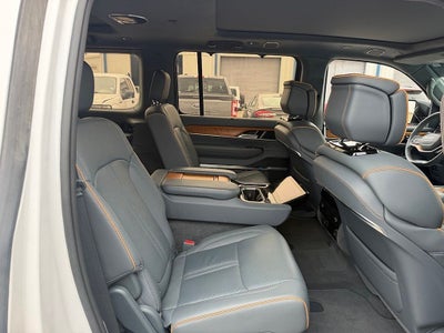 2023 Jeep Grand Wagoneer Series II