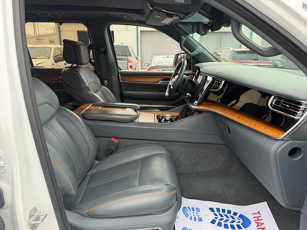 2023 Jeep Grand Wagoneer Series II