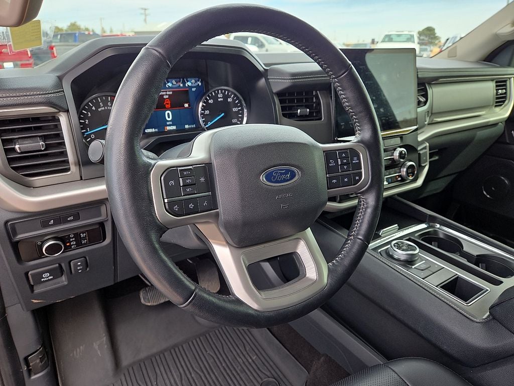 2023 Ford Expedition XLT
