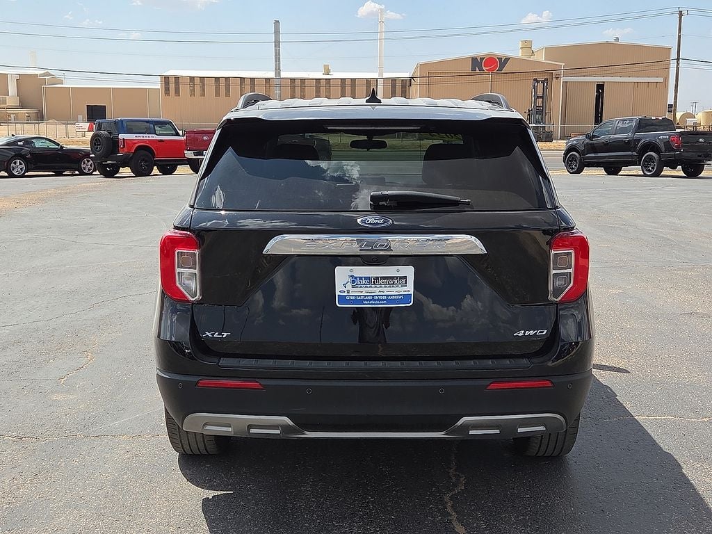 2024 Ford Explorer XLT