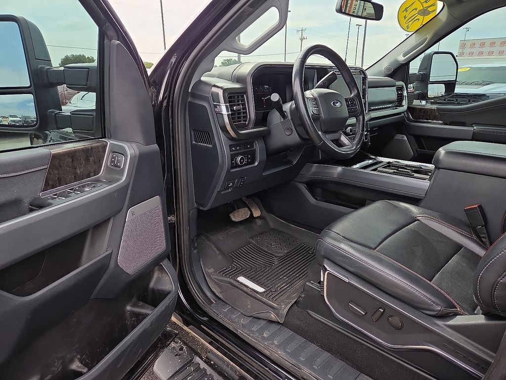 2024 Ford F-350SD Lariat