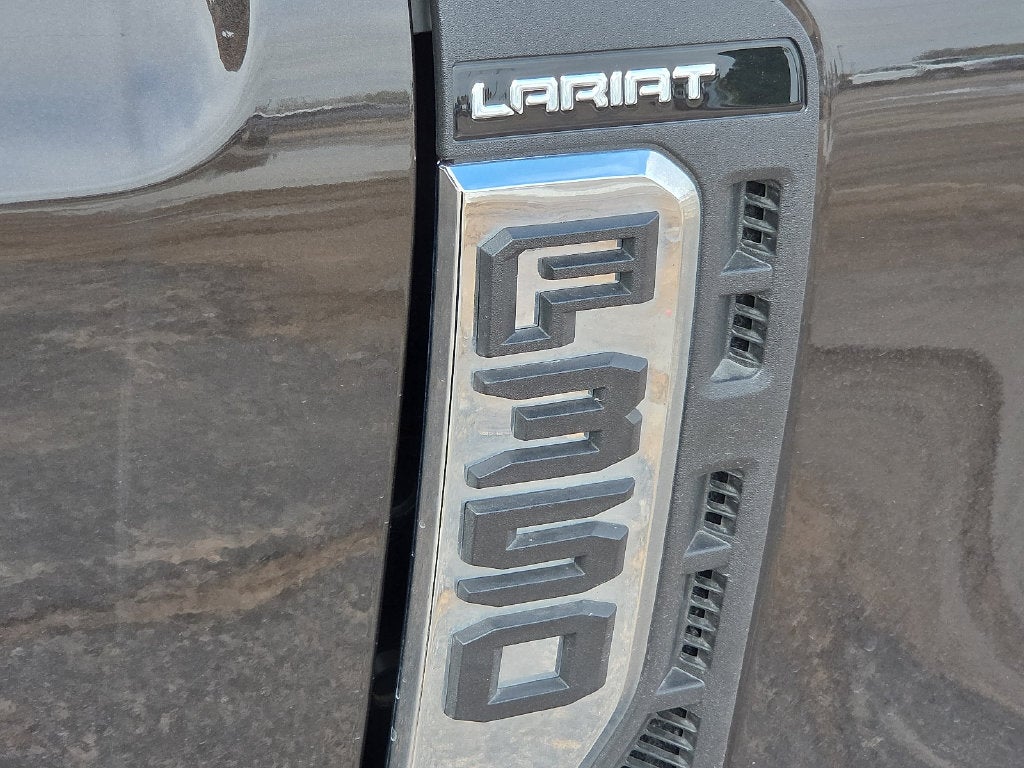 2024 Ford F-350SD Lariat DRW