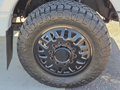 2025 Ford F-450SD Platinum DRW