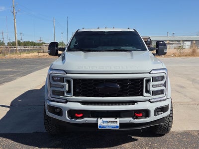 2025 Ford F-450SD Platinum DRW