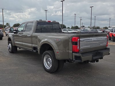 2026 Ford F-450SD Platinum DRW