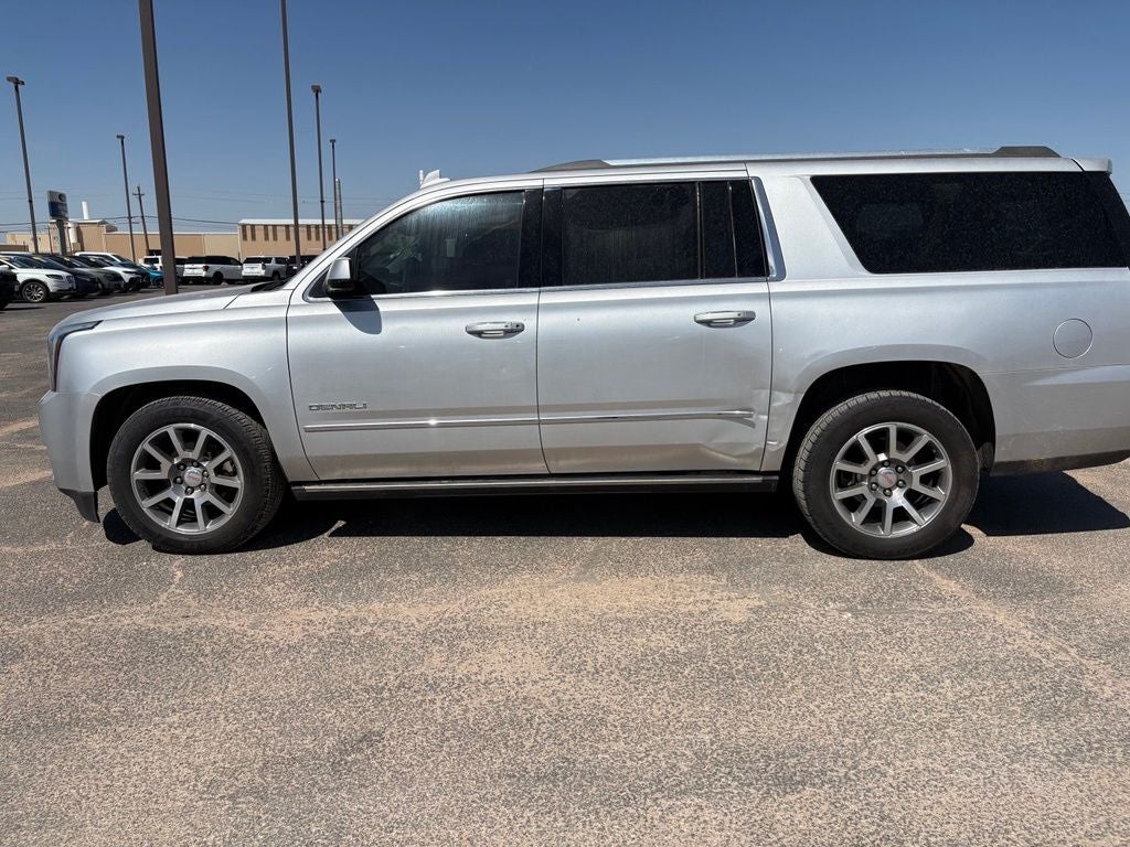 2017 GMC Yukon XL Denali