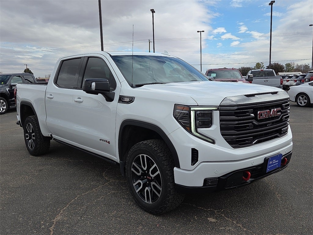 2023 GMC Sierra 1500 AT4