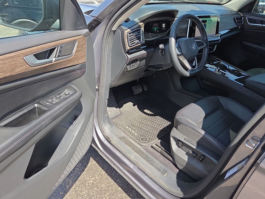 2024 Volkswagen Atlas 2.0T SEL