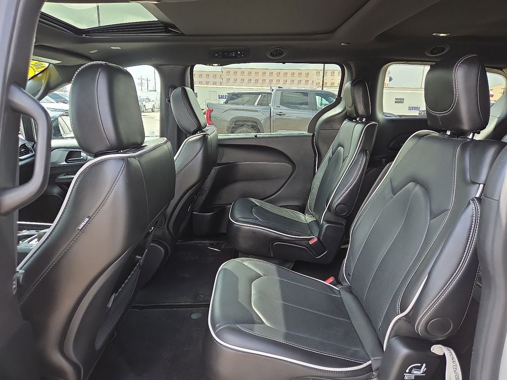 2025 Chrysler Pacifica Limited