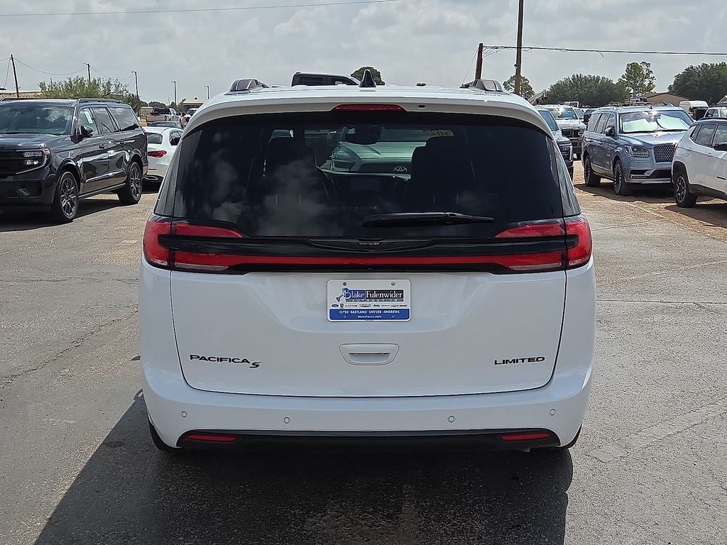 2025 Chrysler Pacifica Limited