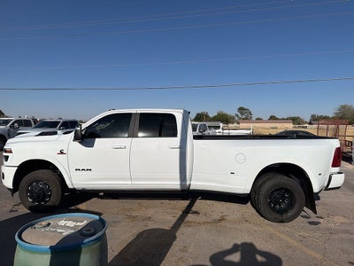2025 RAM 3500 Limited