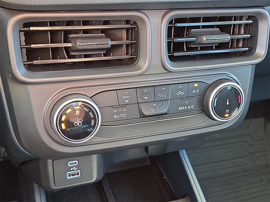 2023 Ford Maverick XL