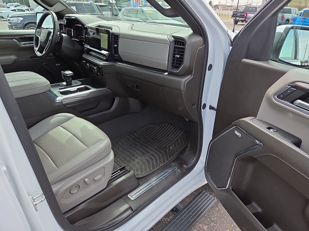 2024 Chevrolet Silverado 1500 LTZ