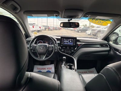 2022 Toyota Camry SE