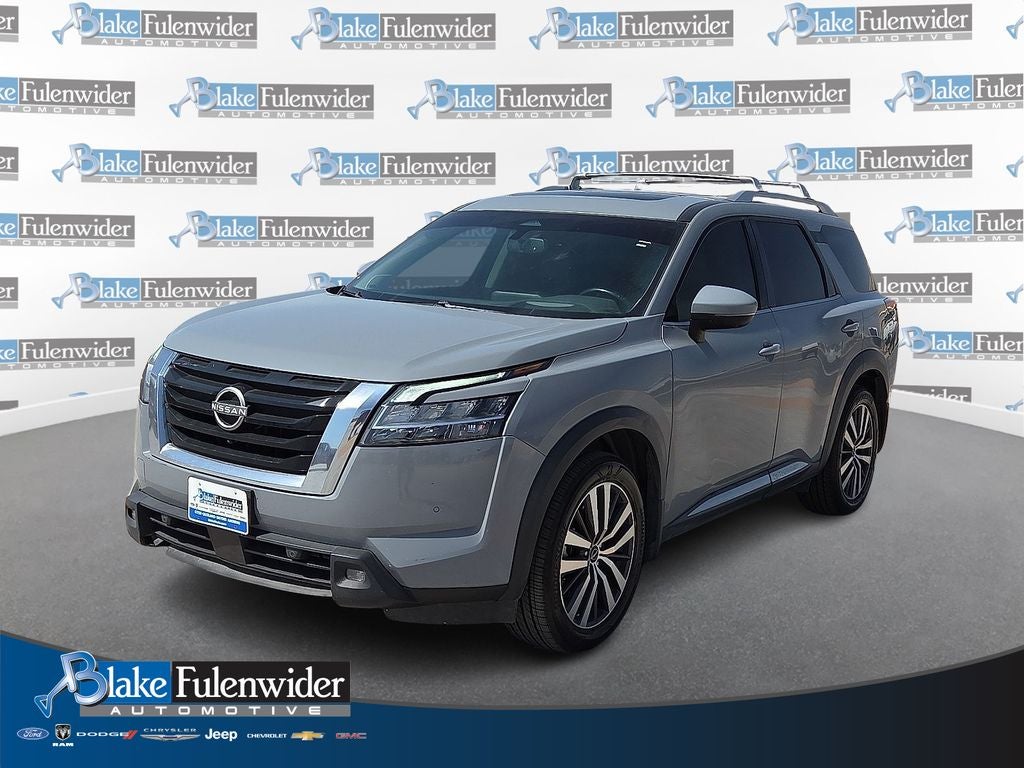 2022 Nissan Pathfinder Platinum