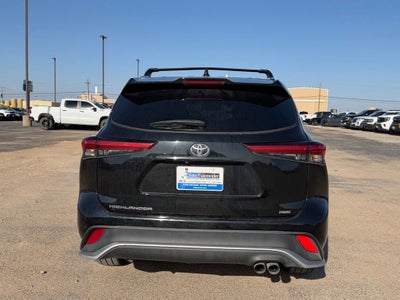 2022 Toyota Highlander XSE