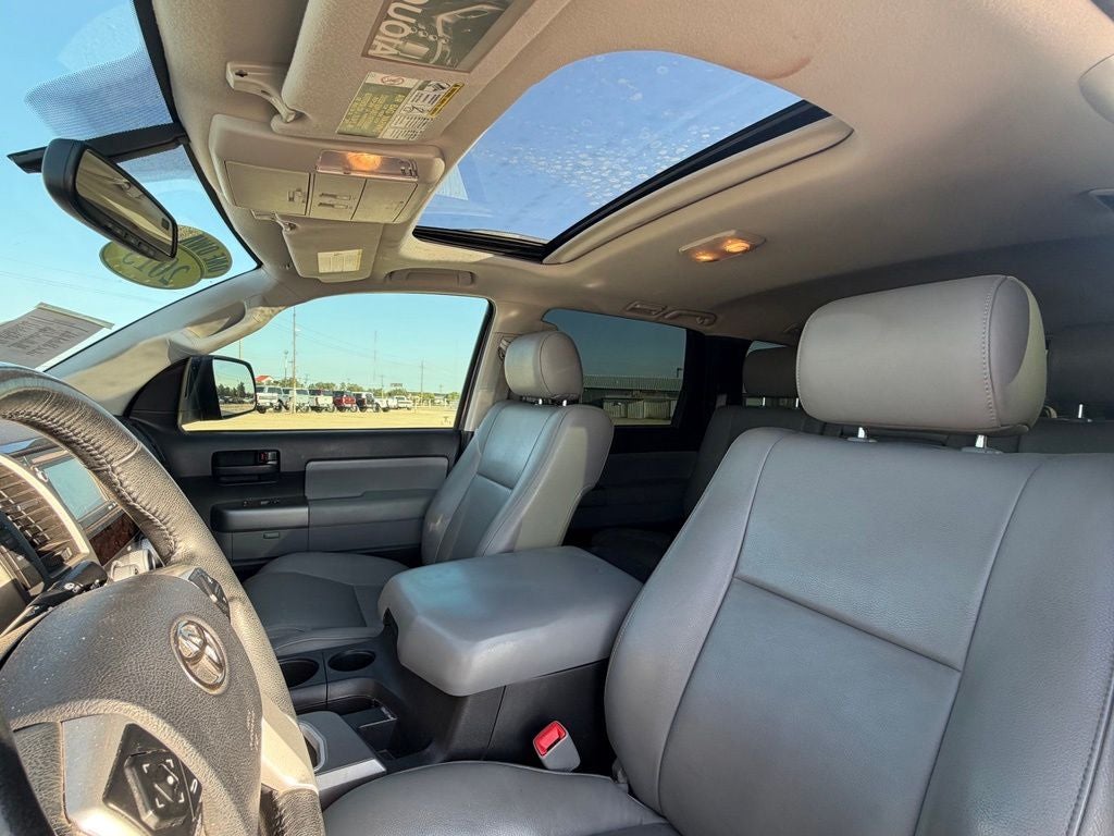 2015 Toyota Sequoia SR5 5.7L