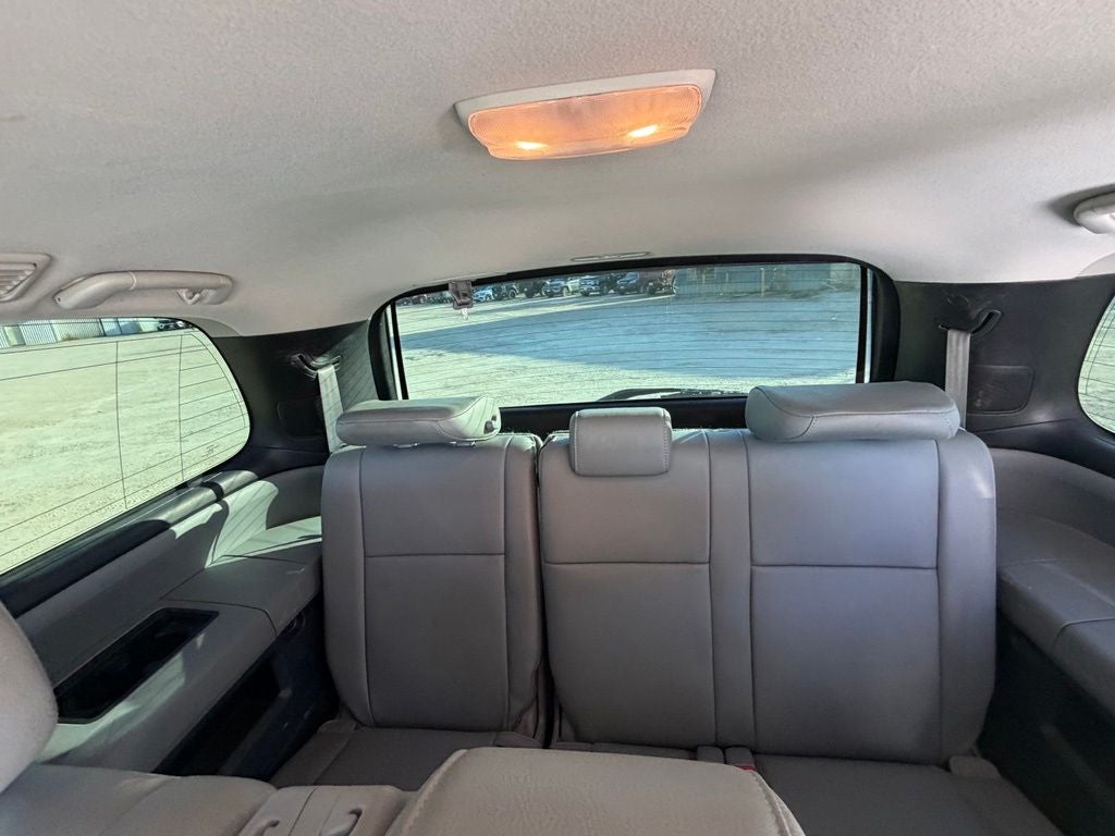 2015 Toyota Sequoia SR5 5.7L