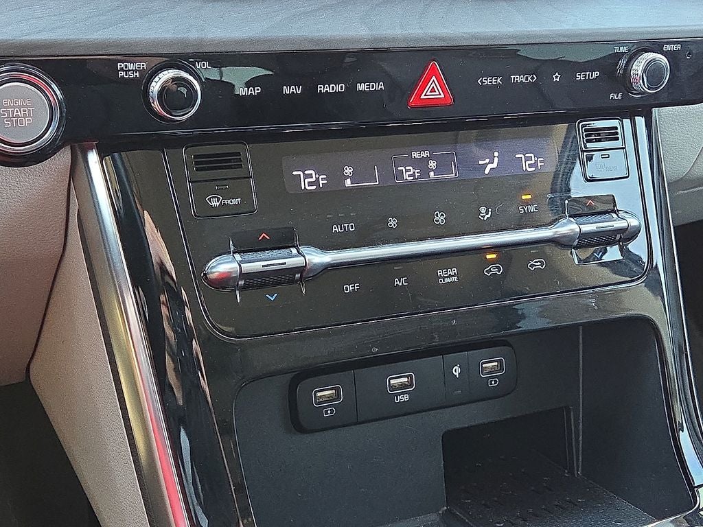 2022 Kia Carnival SX