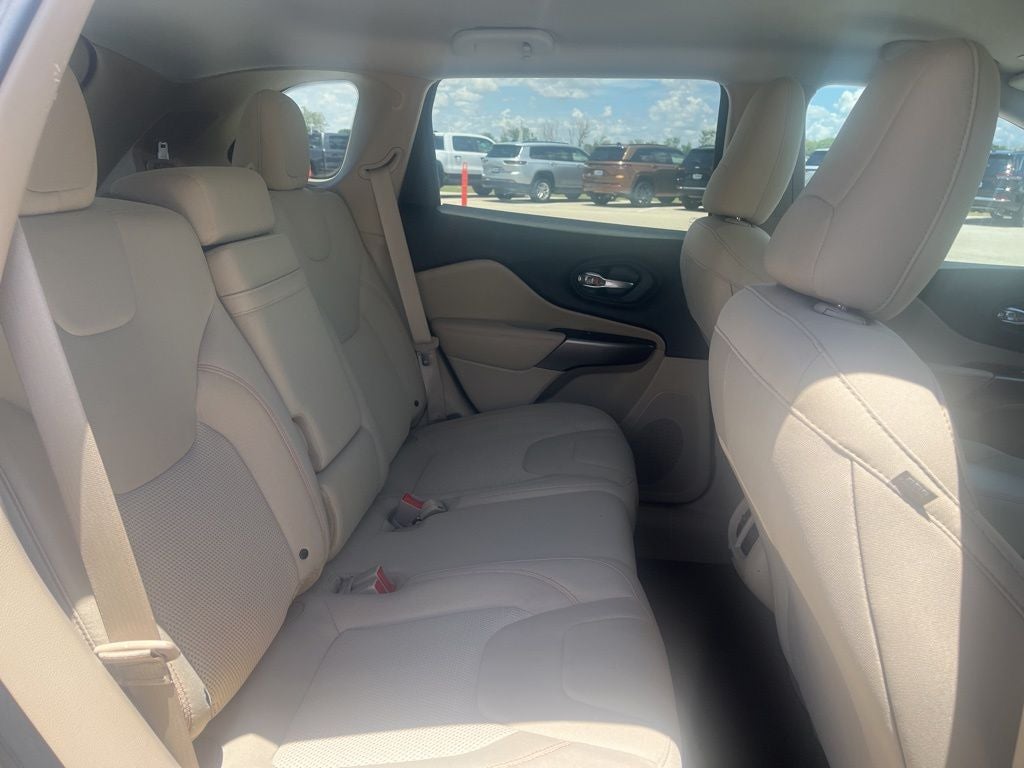 2019 Jeep Cherokee Latitude