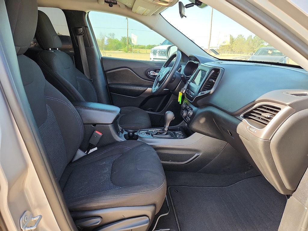 2019 Jeep Cherokee Latitude