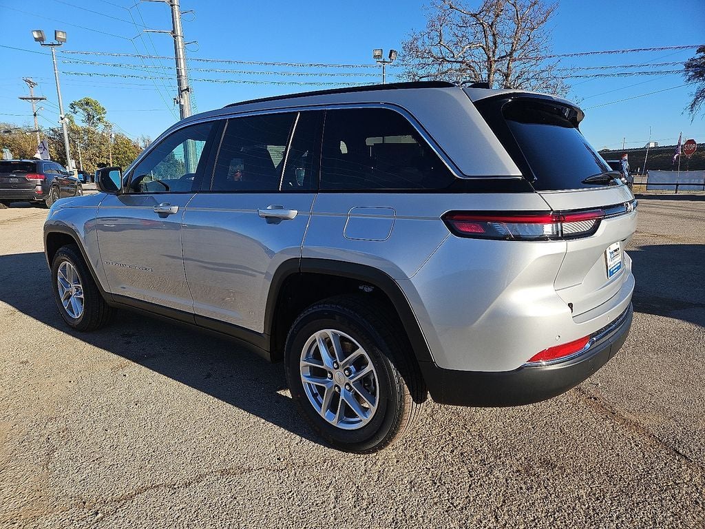 2025 Jeep Grand Cherokee Laredo X