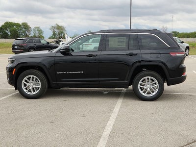 2026 Jeep Grand Cherokee Laredo