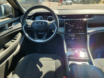 2025 Jeep Grand Cherokee Laredo X