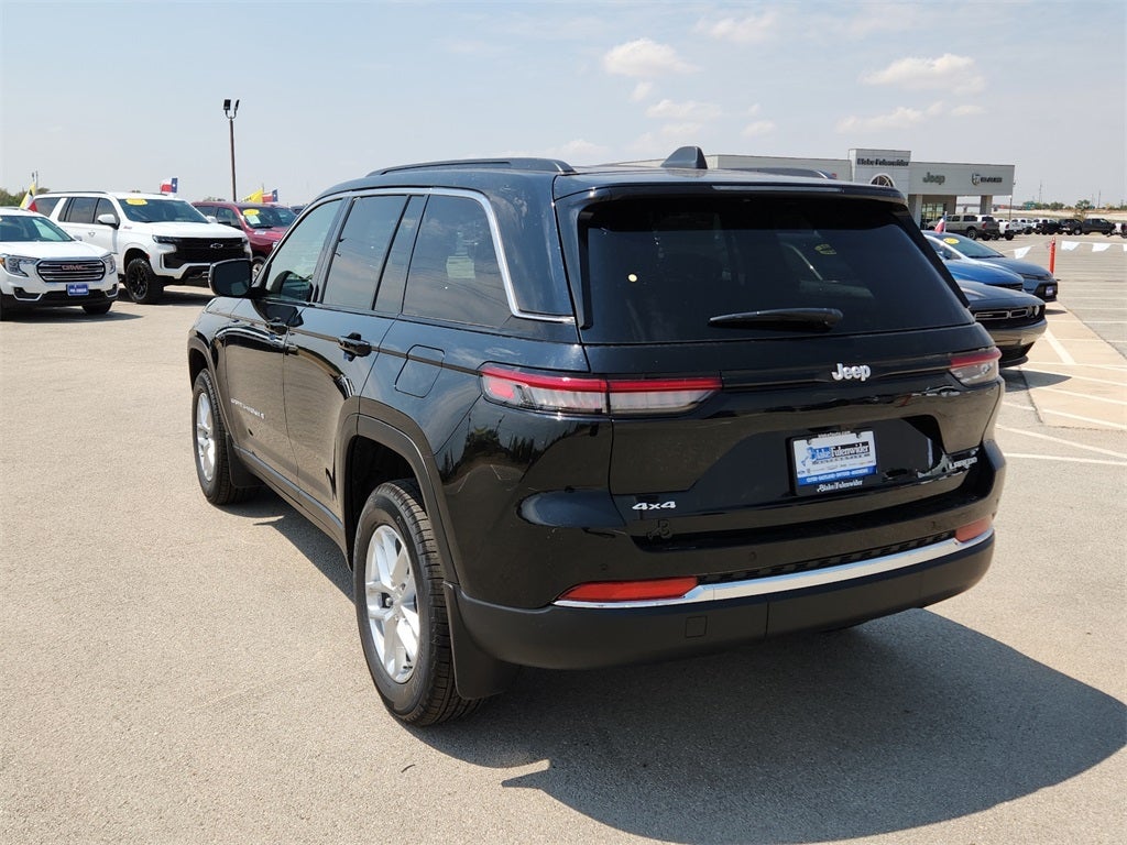 2025 Jeep Grand Cherokee Laredo X