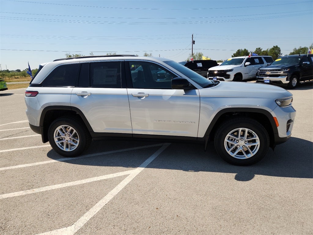 2025 Jeep Grand Cherokee Laredo X