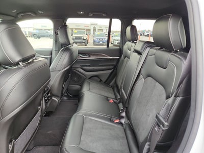 2026 Jeep Grand Cherokee Altitude