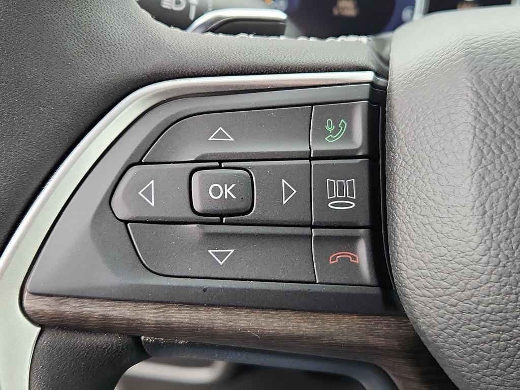 2026 Jeep Grand Cherokee Altitude