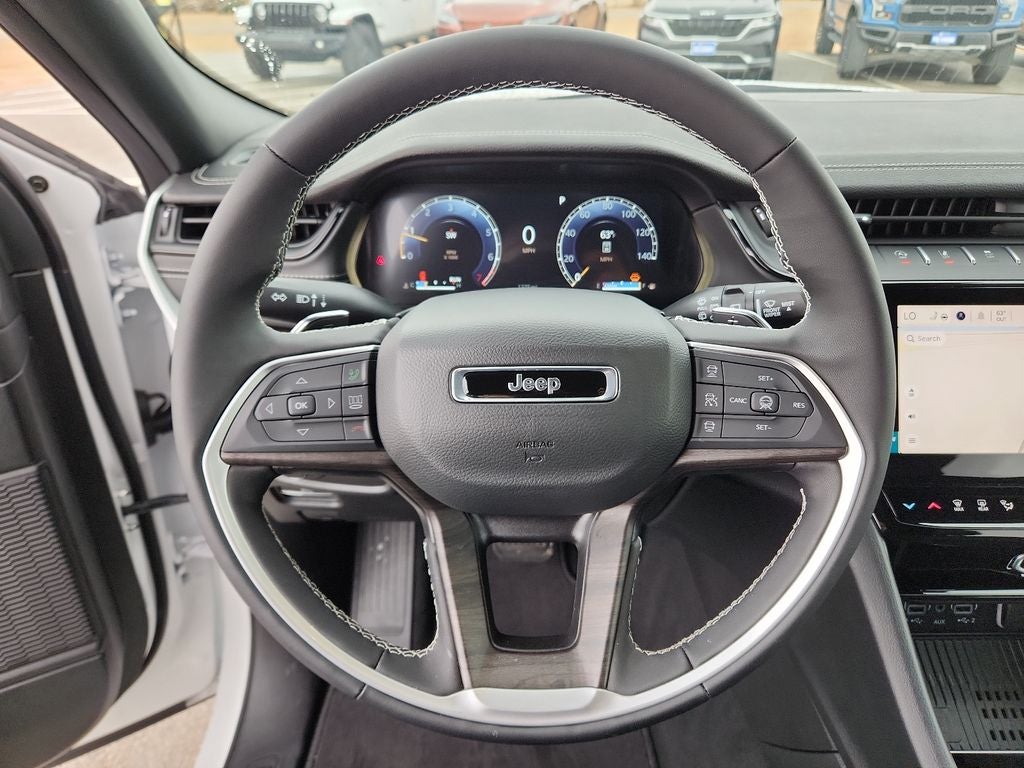 2026 Jeep Grand Cherokee Altitude