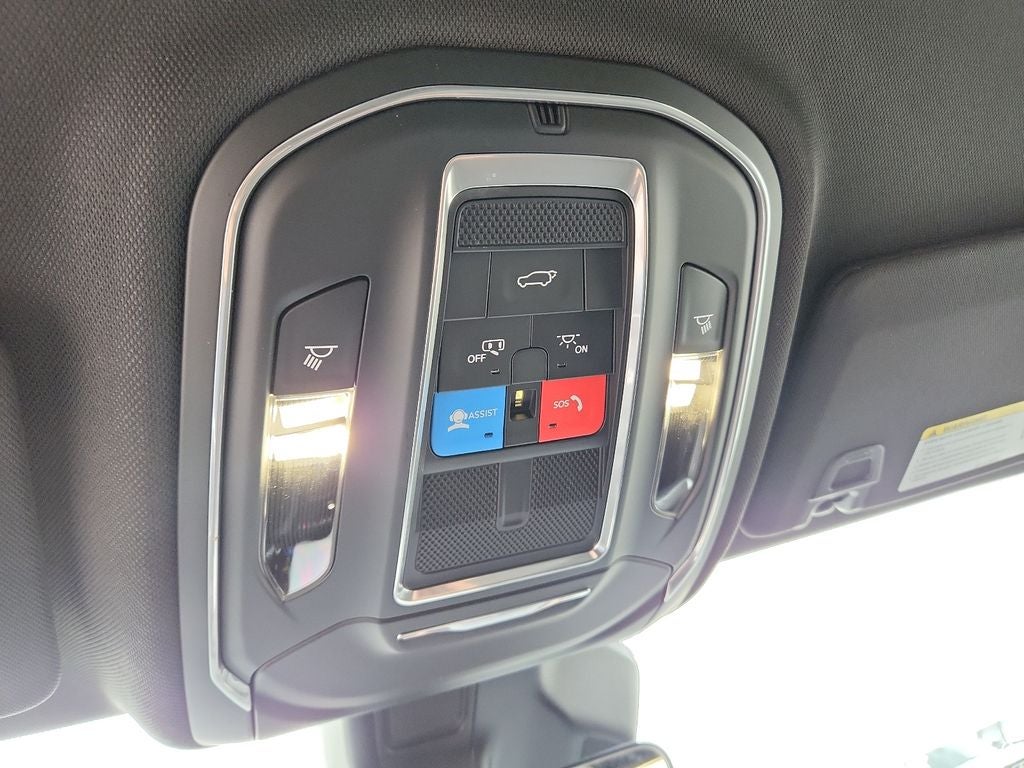 2026 Jeep Grand Cherokee Altitude