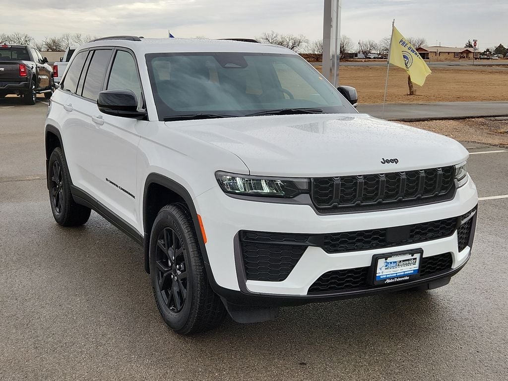 2026 Jeep Grand Cherokee Altitude