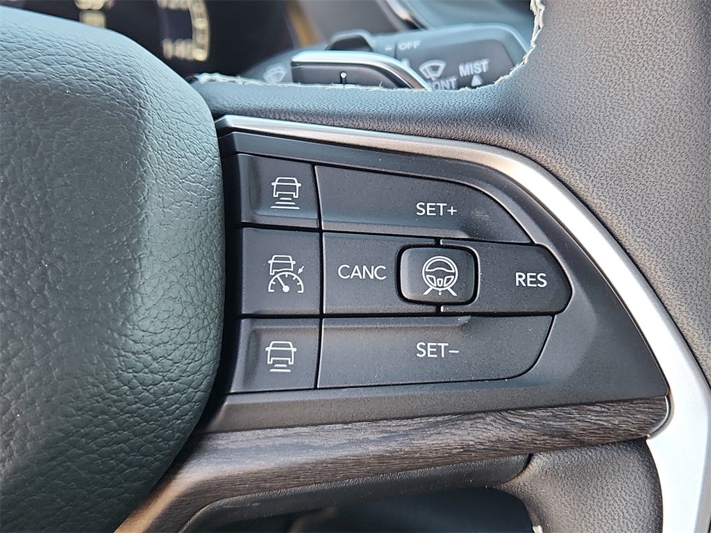 2026 Jeep Grand Cherokee Altitude