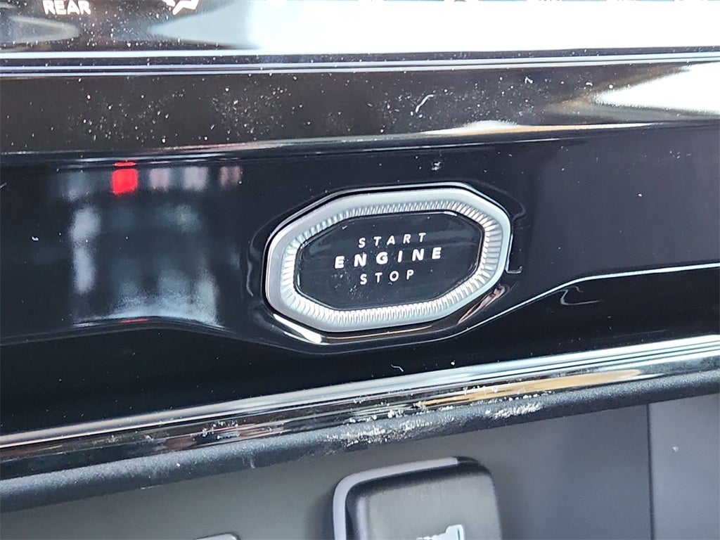 2026 Jeep Grand Cherokee Altitude