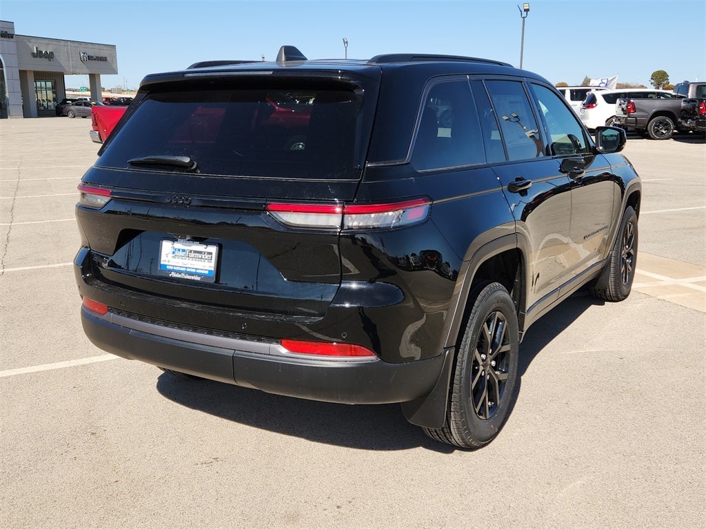 2026 Jeep Grand Cherokee Altitude